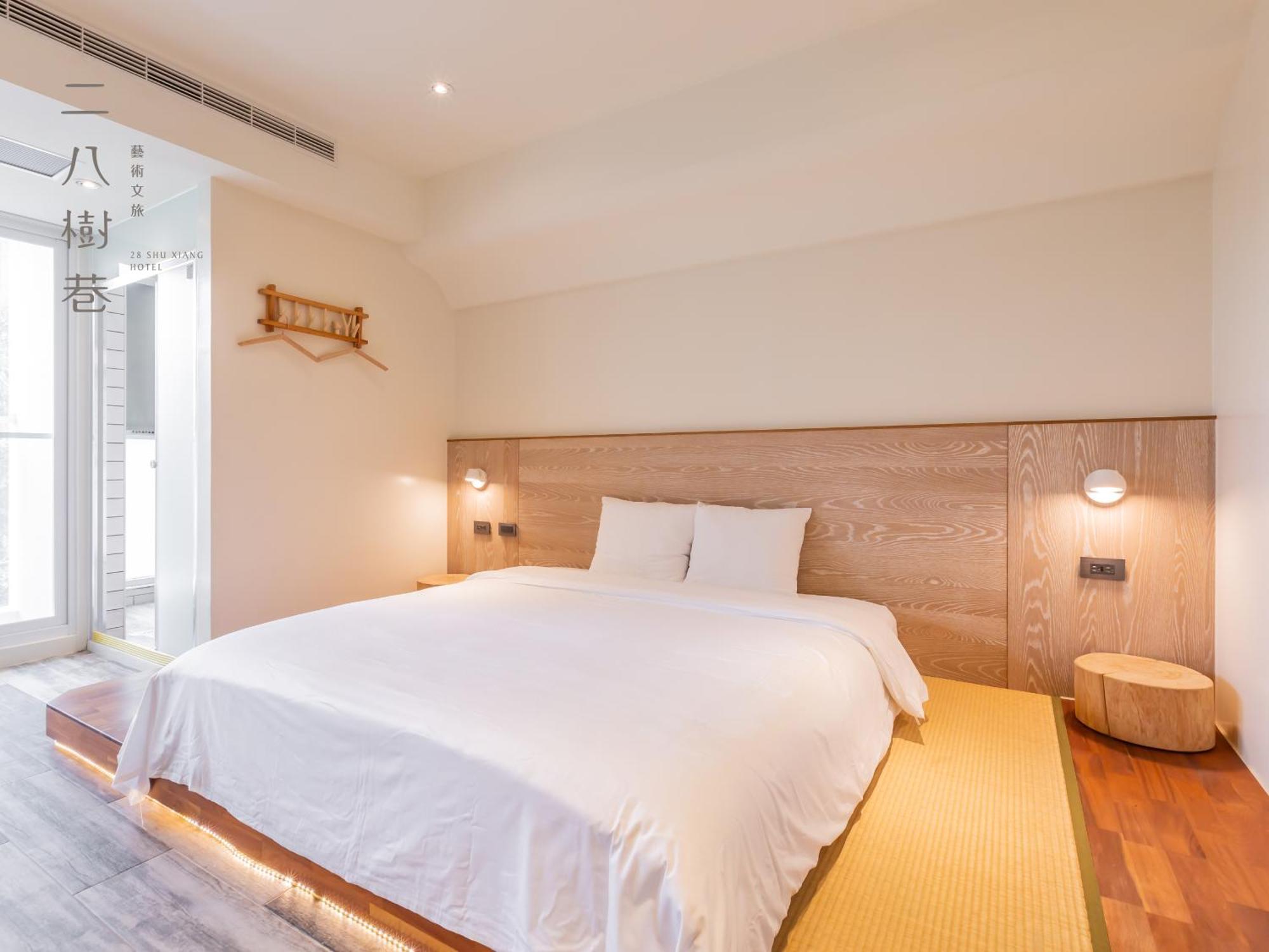 28 Shu Xiang Hotel Đài Trung Ngoại thất bức ảnh